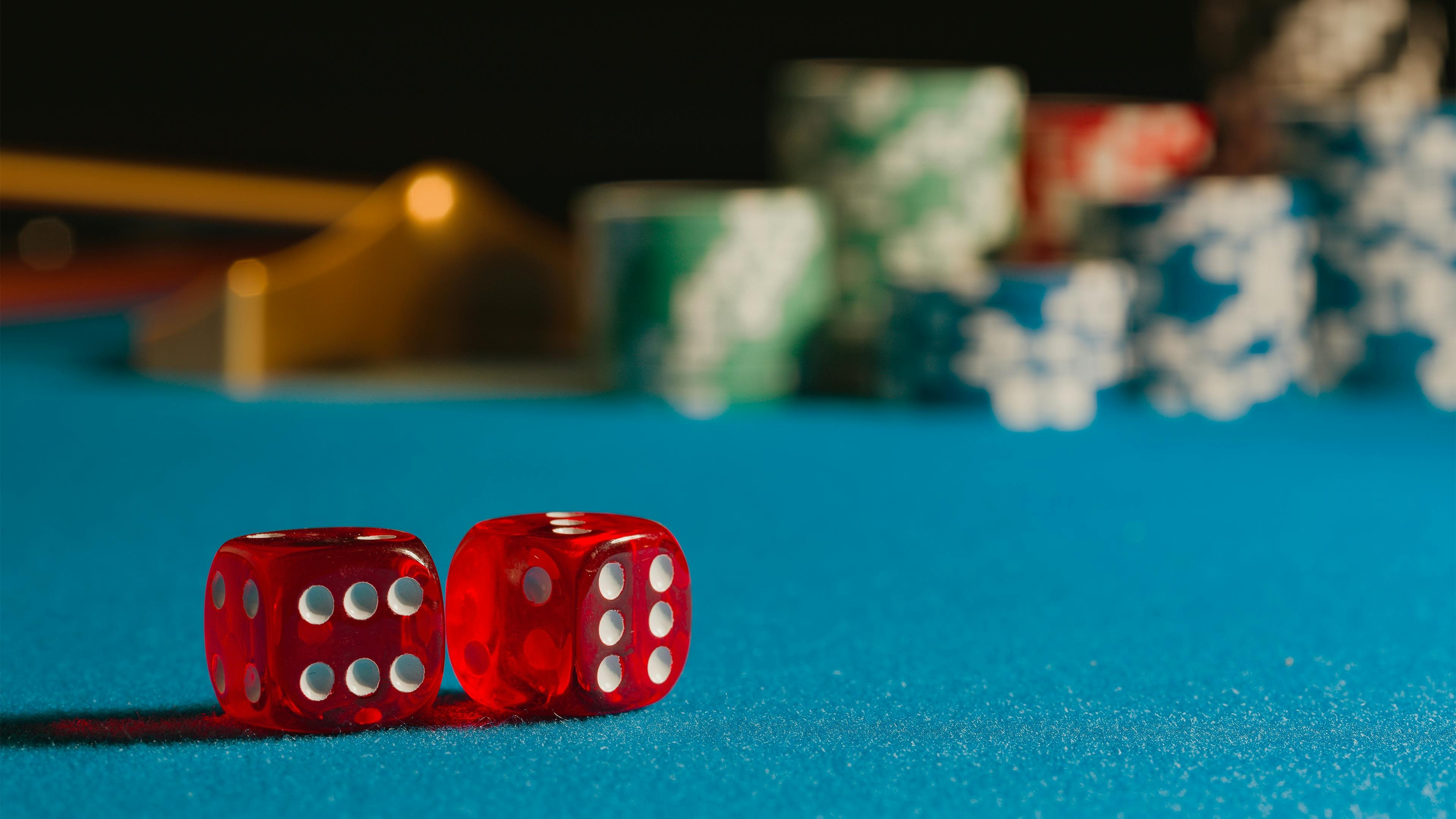 f 10 Slot Rooms